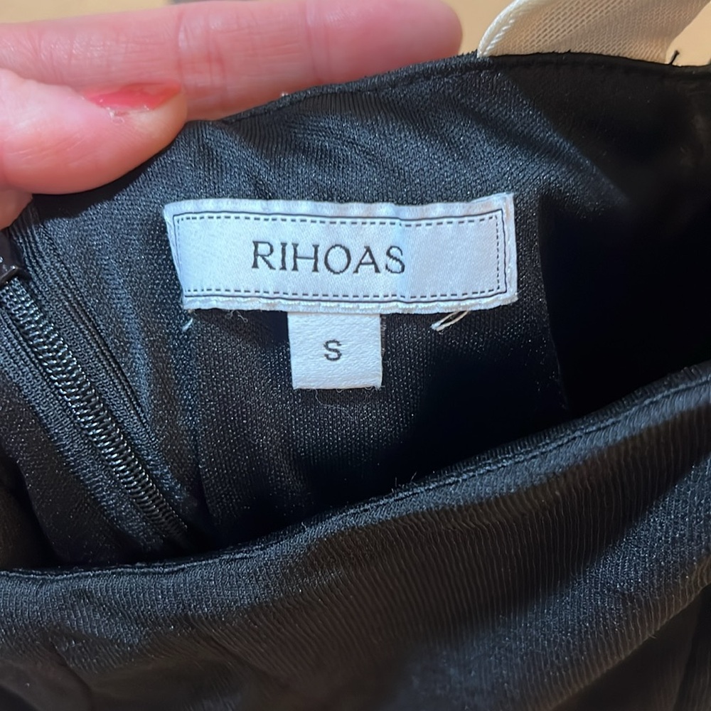 RIHOAS Black Contrast Trim Knit Skater Mini Dress Size S Bustier - Picture 11 of 16